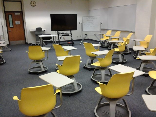 File:Somsen 320 Back Front.jpg