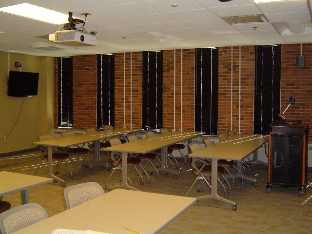 File:Maxwell 257 front back.jpg